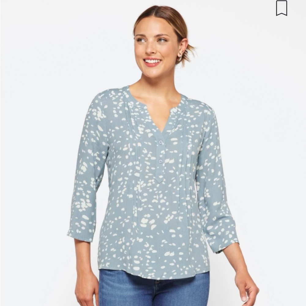 Monday Fun Kearney Henley Blouse